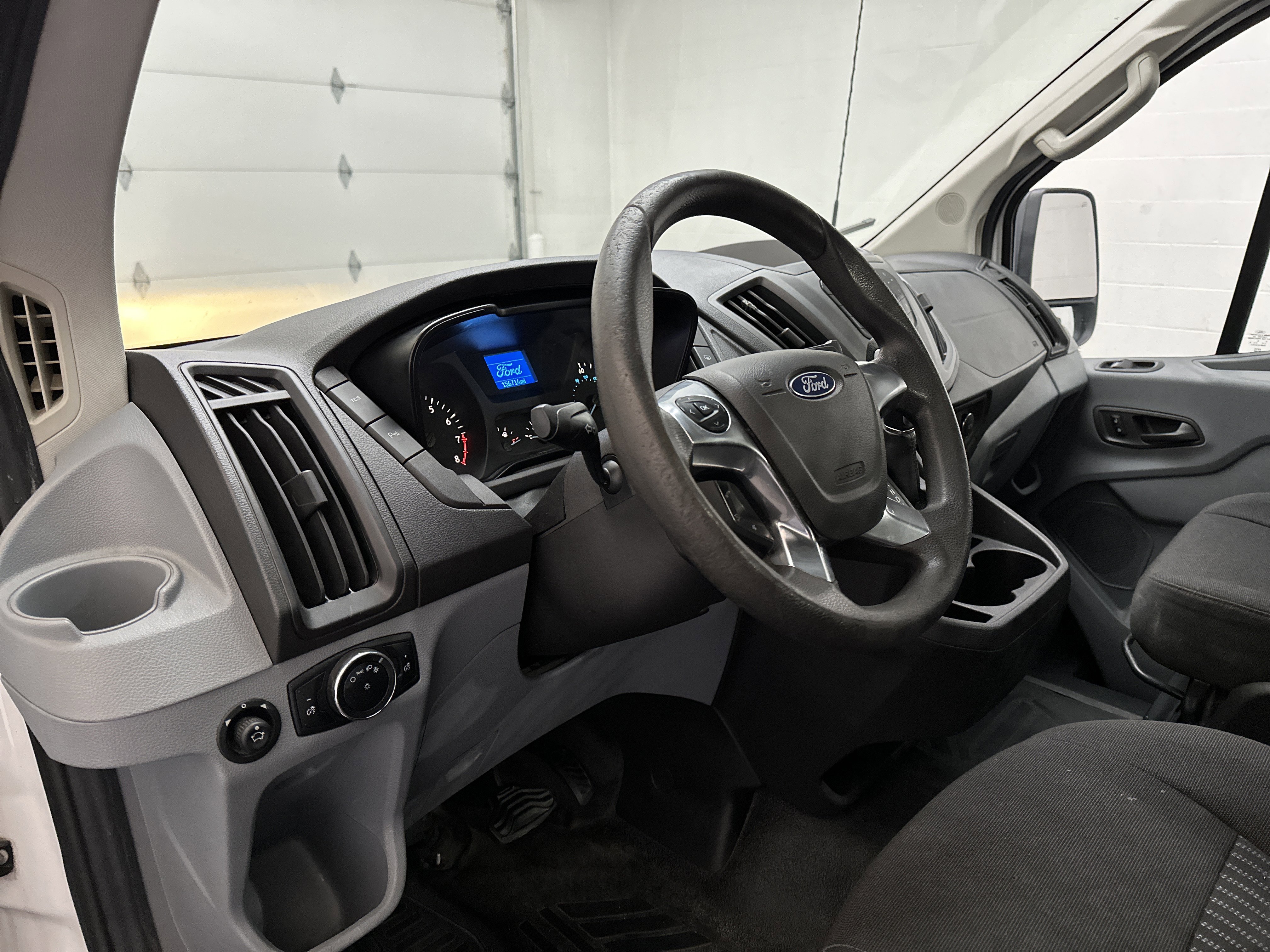 Used 2015 Ford Transit 150 130 Low Roof RWD image 15