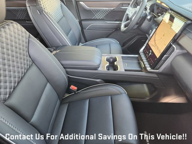New 2026 GMC Acadia Denali w/ Super Cruise Package FWD image 10