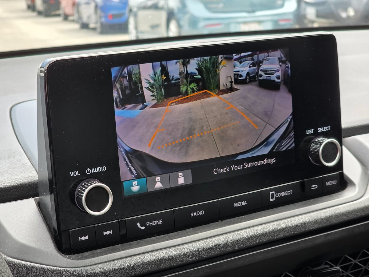 Used 2023 Honda Accord LX image 37