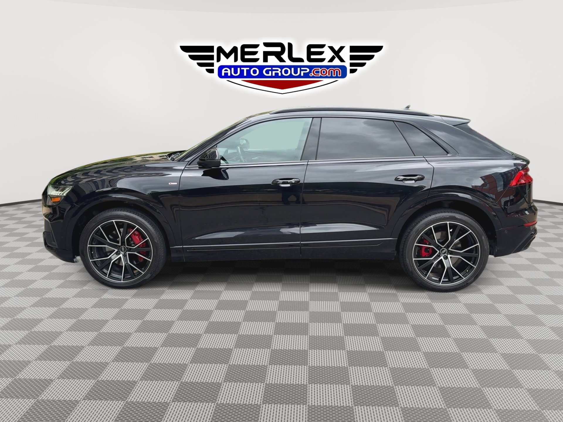 Used 2021 Audi Q8 Premium Plus AWD/4WD image 5