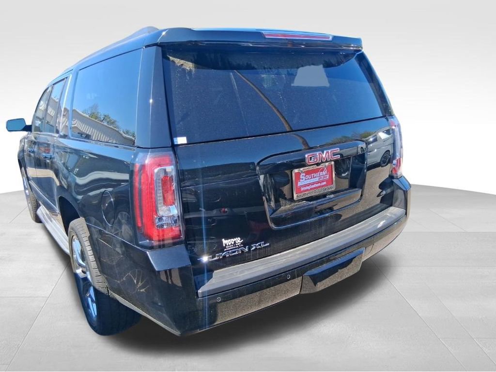 Used 2017 GMC Yukon XL SLT w/ Premium Edition image 10
