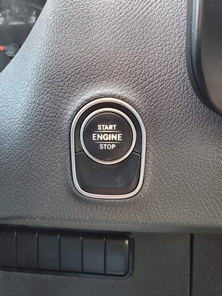 Used 2019 Freightliner Sprinter 2500 w/ Driver Convenience Package image 14