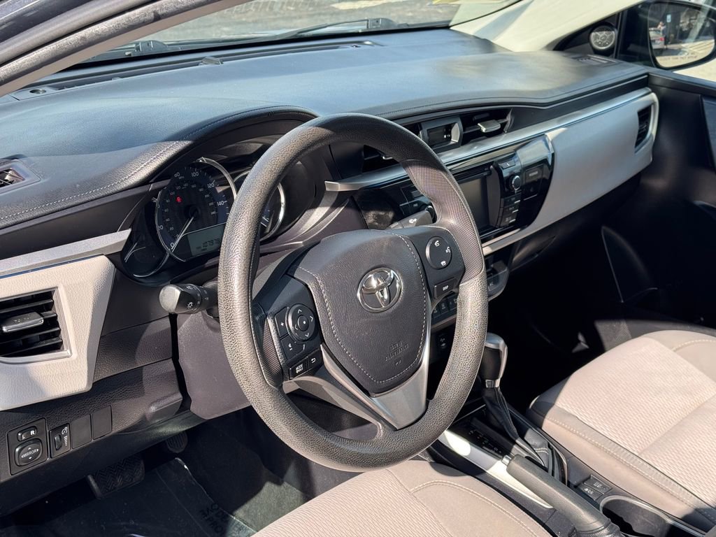 Used 2015 Toyota Corolla LE w/ Driver Convenience Package FWD image 23