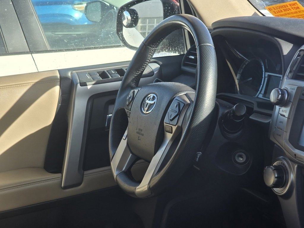 Used 2015 Toyota 4Runner SR5 image 18