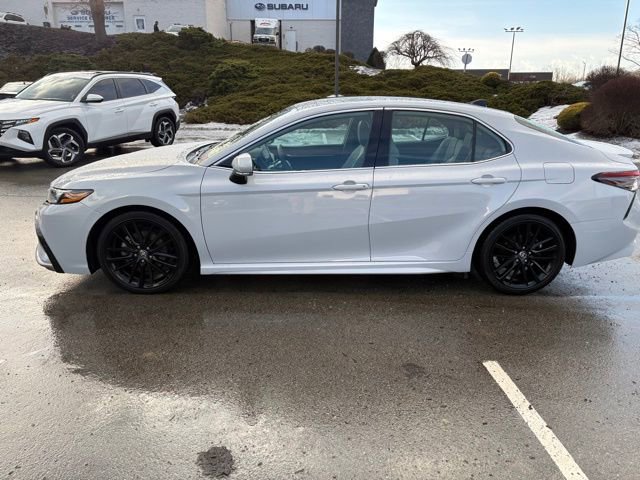 Used 2023 Toyota Camry XSE image 2