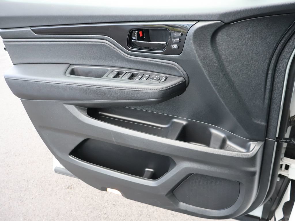 Certified 2024 Honda Odyssey Touring image 34