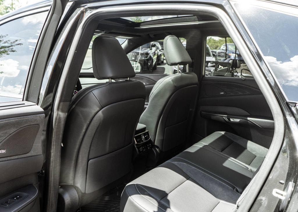 Used 2023 Lexus RX 350 AWD/4WD image 24