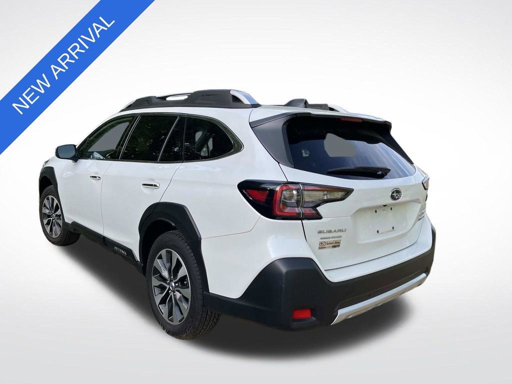 Used 2025 Subaru Outback Touring XT image 5