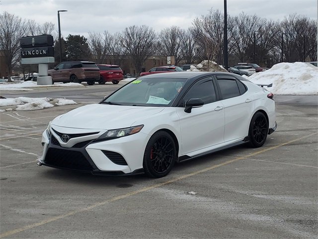 Used 2020 Toyota Camry TRD image 2