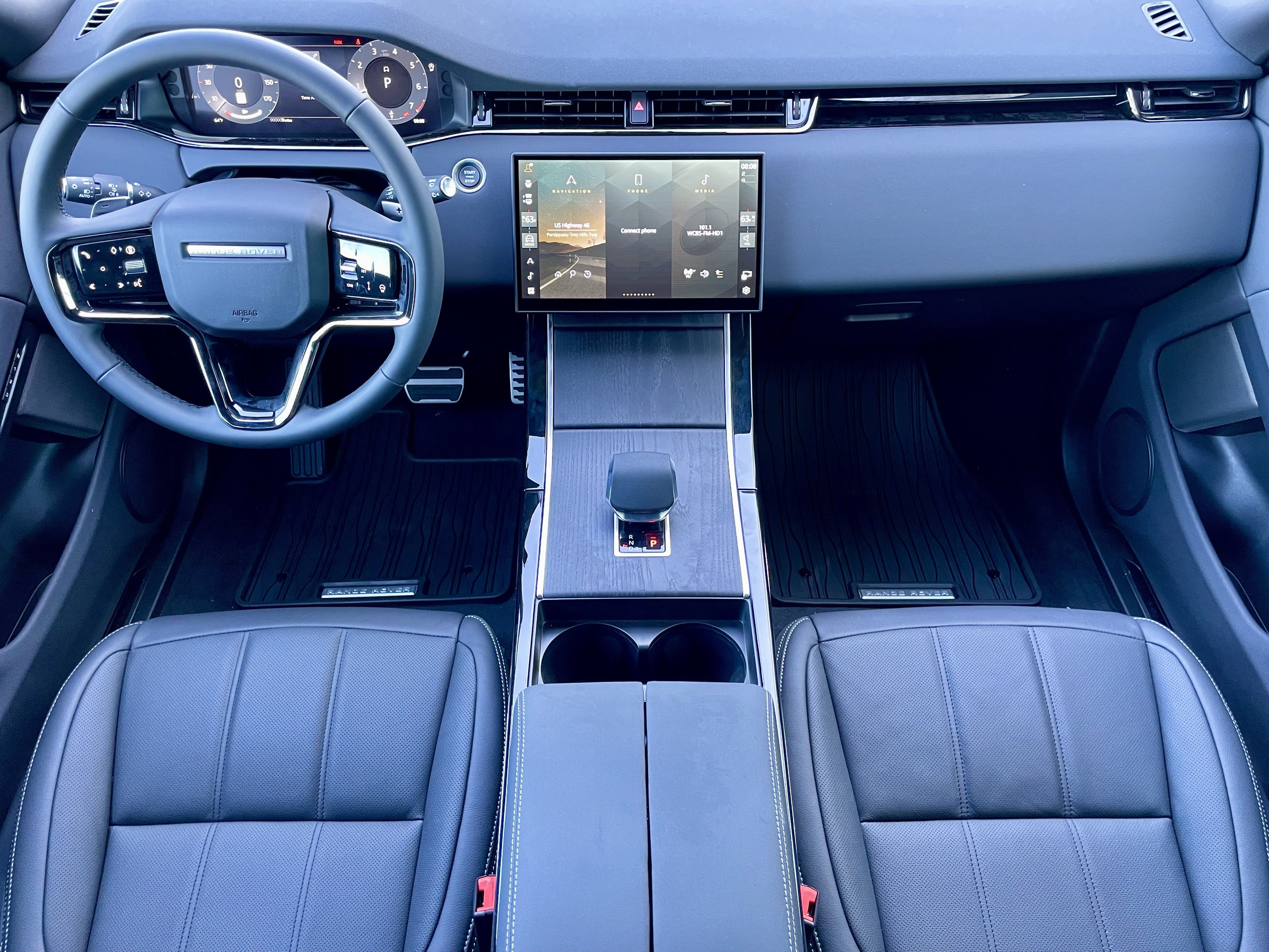 New 2026 Land Rover Range Rover Evoque Hoxton AWD/4WD image 16