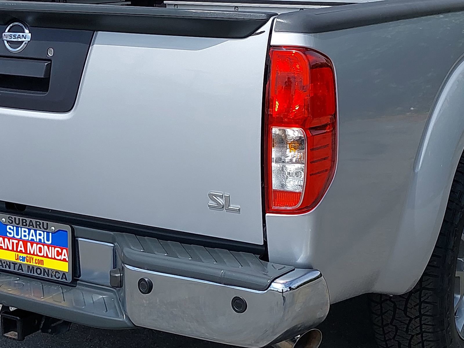Used 2019 Nissan Frontier SL RWD image 32