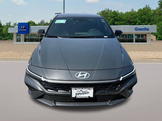 New 2026 Hyundai Elantra Sport FWD image 8