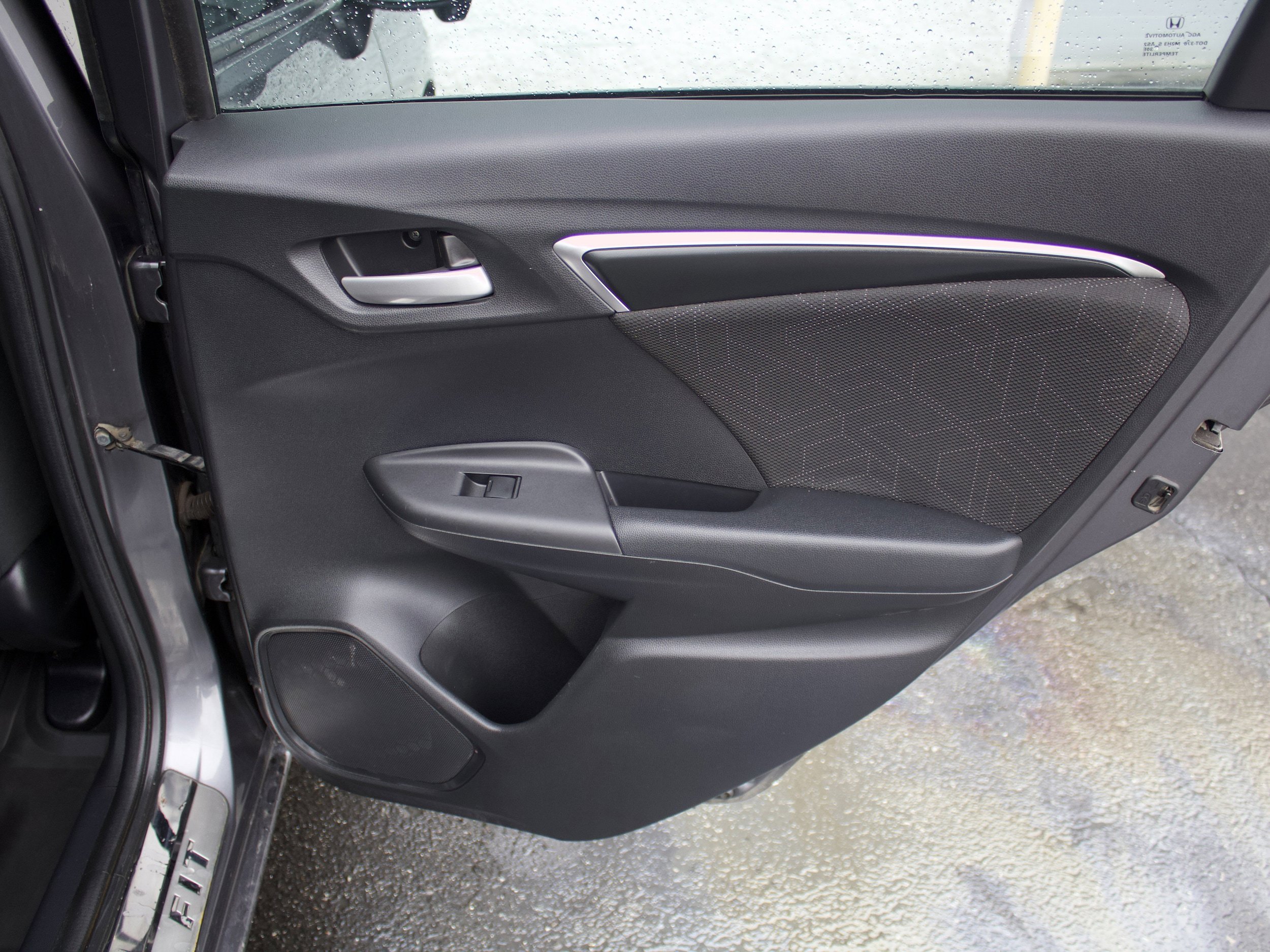 Used 2015 Honda Fit EX-L image 27
