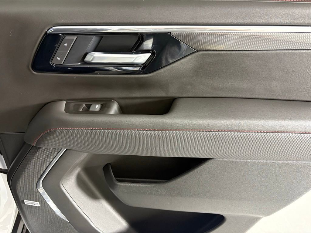 New 2026 Chevrolet Tahoe RST w/ Comfort Package AWD/4WD image 18