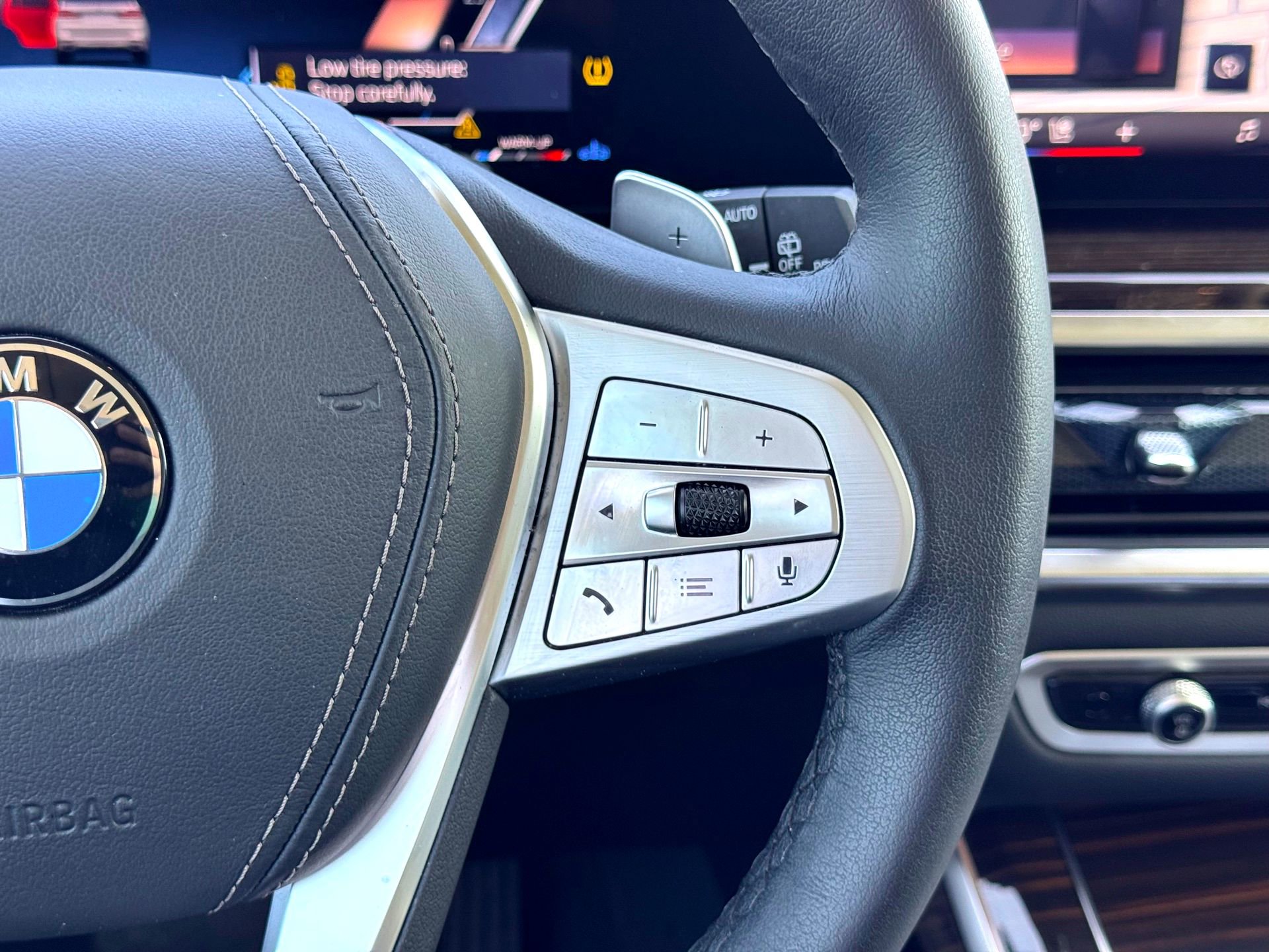 Used 2026 BMW X7 xDrive40i image 31