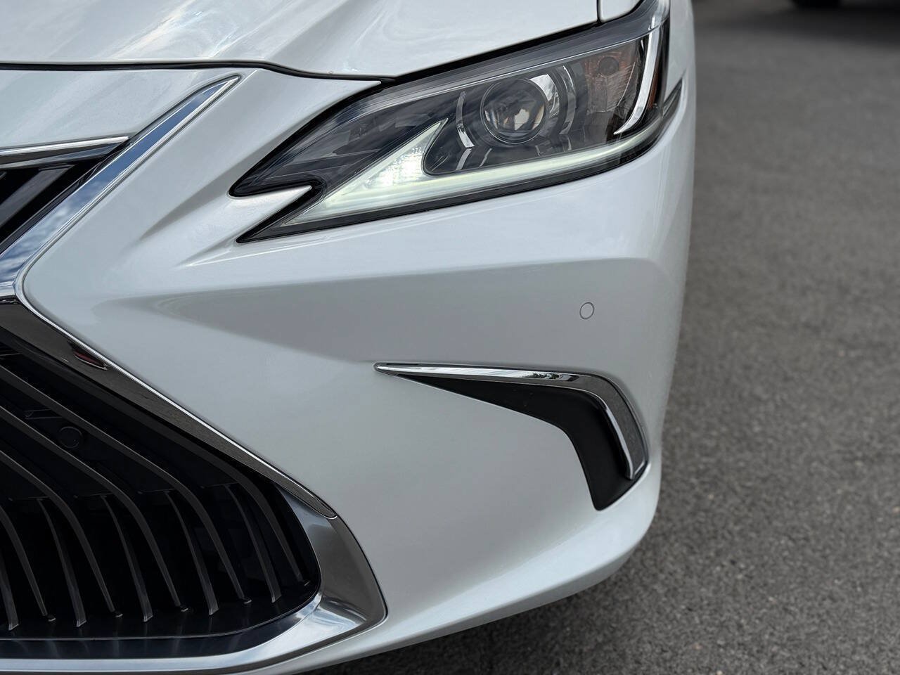 Used 2020 Lexus ES 350 w/ Premium Package FWD image 30