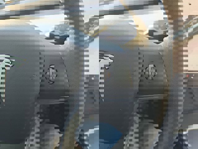 Used 2024 Tesla Model Y Long Range image 27