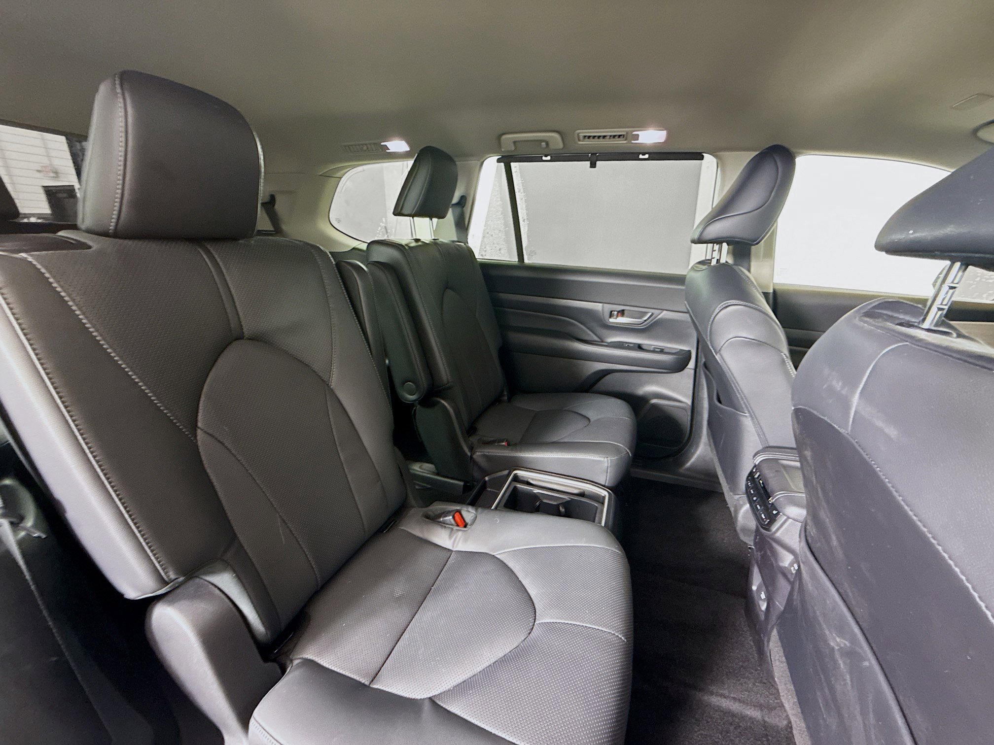 Used 2024 Toyota Grand Highlander Limited image 26