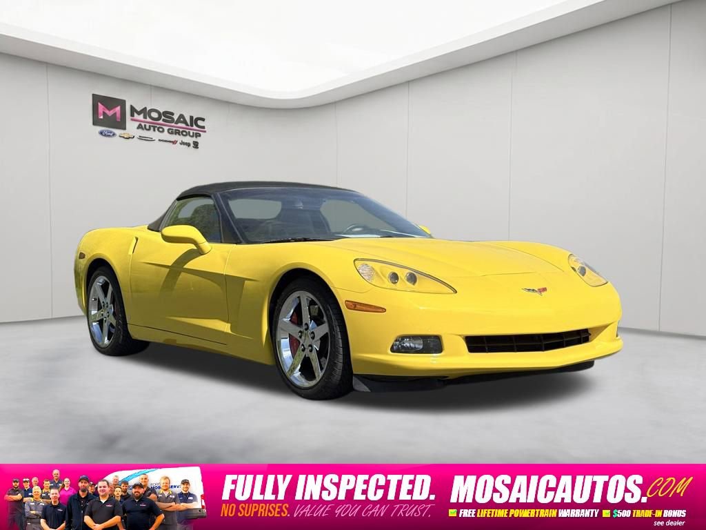 Used 2007 Chevrolet Corvette Convertible w/ Preferred Equipment Group RWD image 2