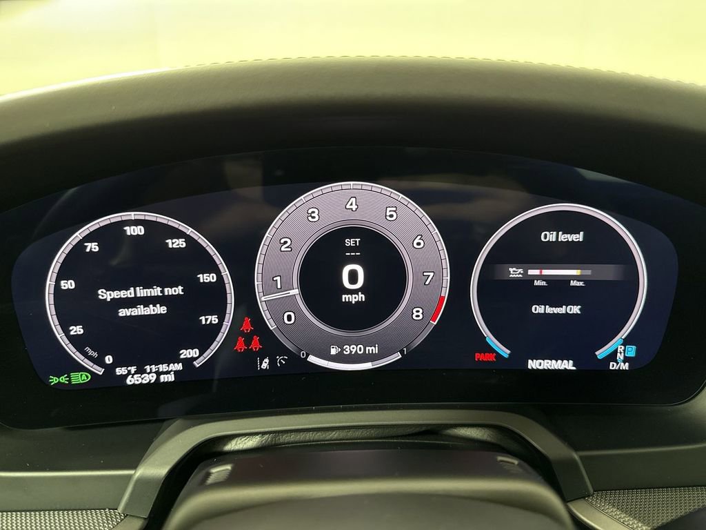 Certified 2025 Porsche 911 Carrera image 37