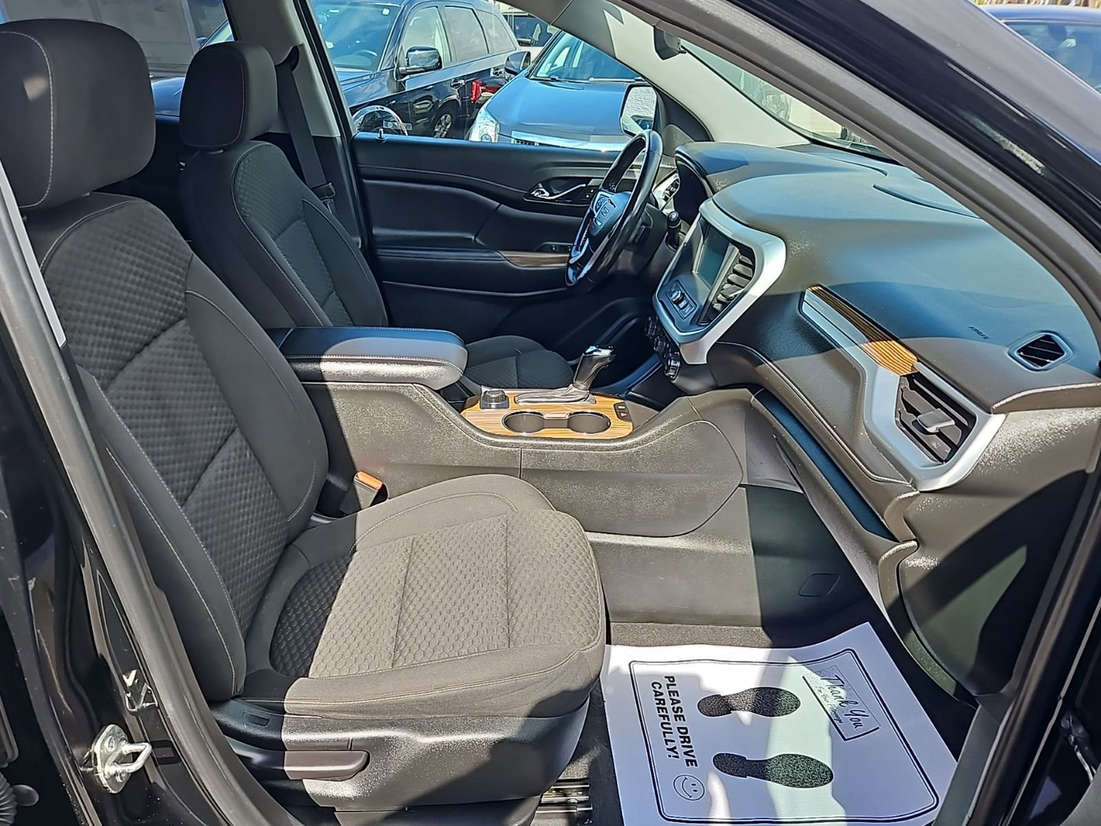 Used 2019 GMC Acadia SLE image 24