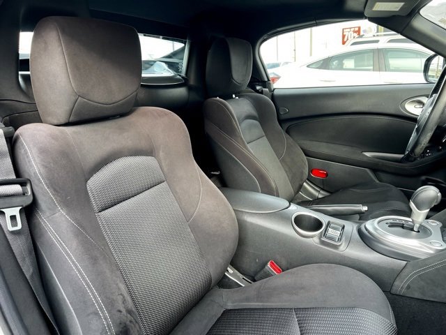 Used 2017 Nissan 370Z Roadster image 18