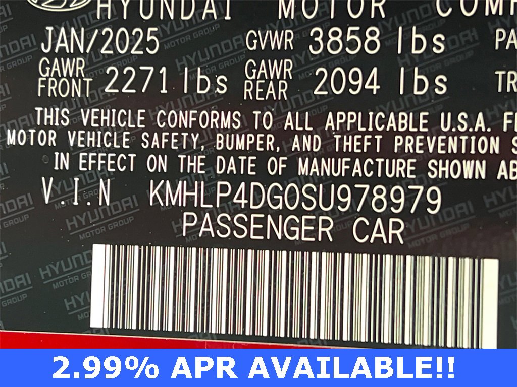 Certified 2025 Hyundai Elantra Limited image 33