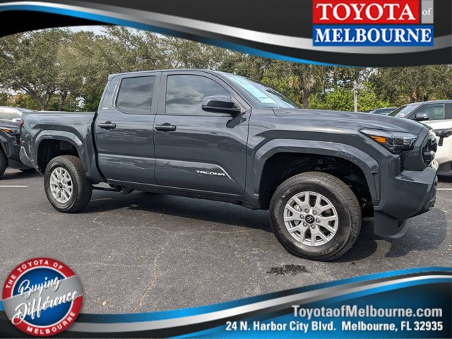 New 2024 Toyota Tacoma SR5