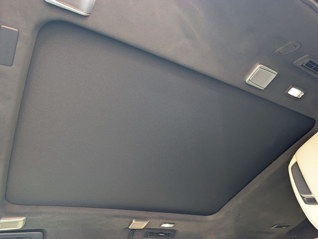 Certified 2025 Cadillac Escalade V AWD/4WD image 14