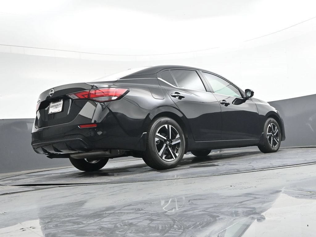 Used 2025 Nissan Sentra SV FWD image 35