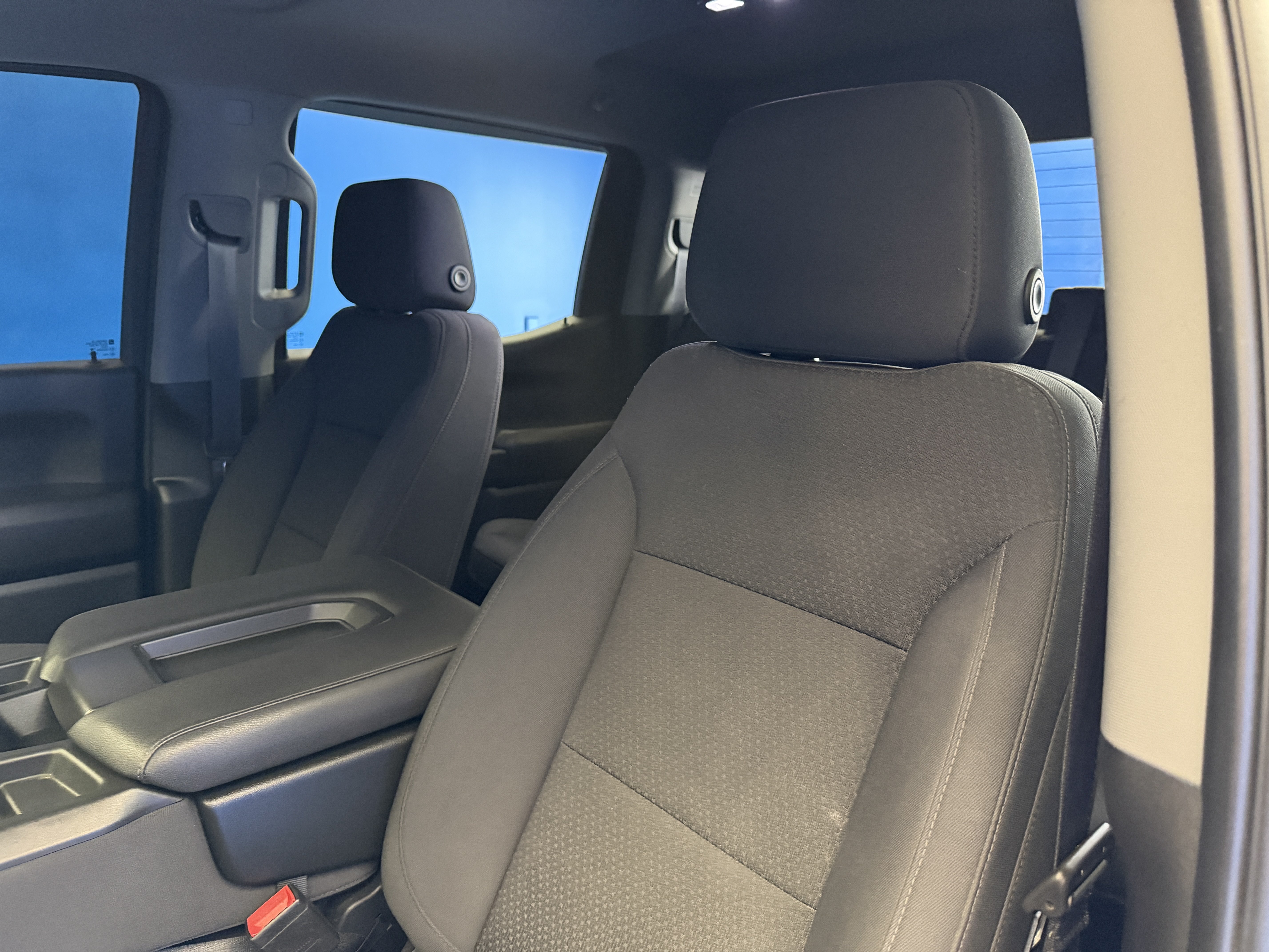 Used 2022 Chevrolet Silverado 1500 Custom Trail Boss AWD/4WD image 13