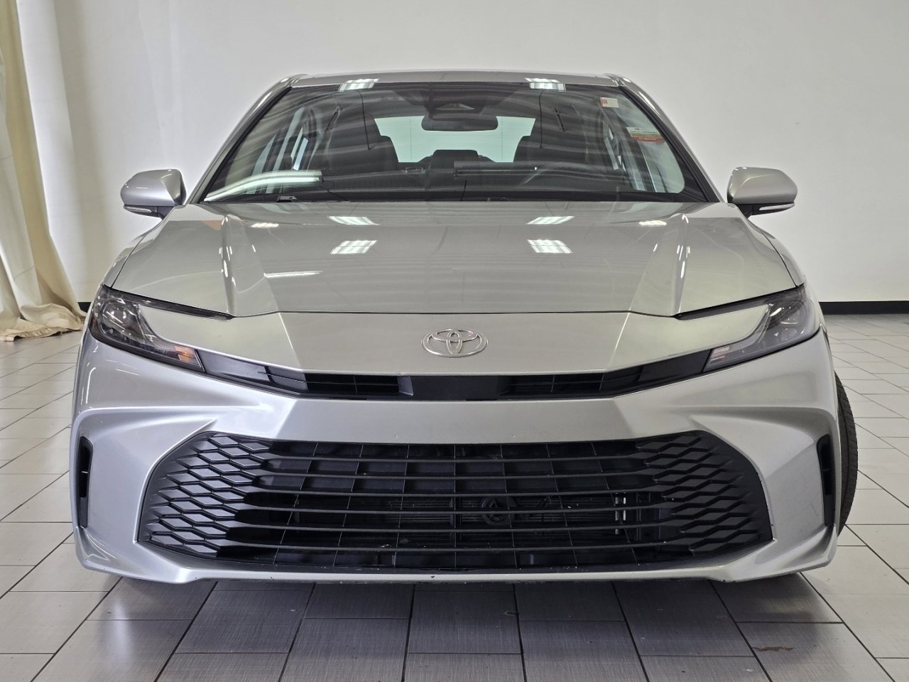 Certified 2025 Toyota Camry LE FWD image 10