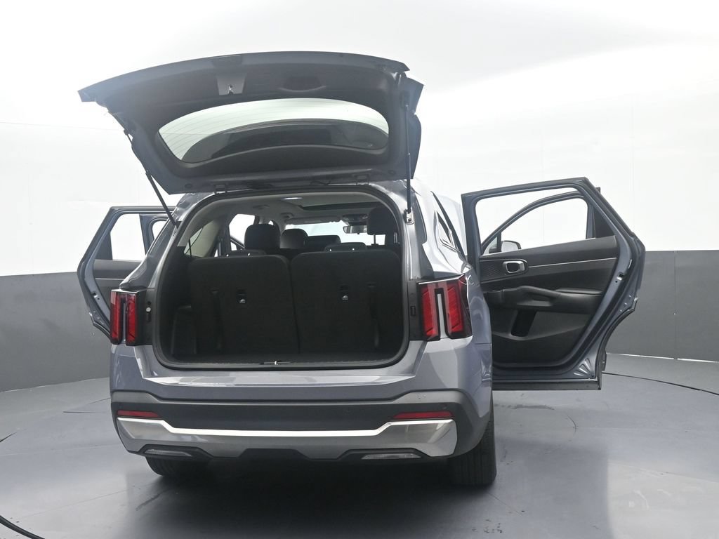 Used 2025 Kia Sorento S w/ Panoramic Sunroof Package FWD image 79