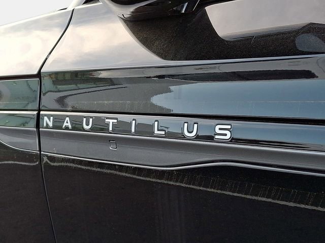 New 2026 Lincoln Nautilus Premier w/ Equipment Group 102A image 21