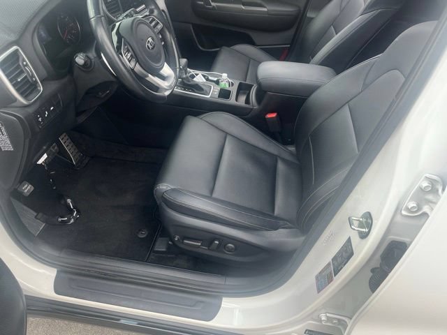 Used 2022 Kia Sportage Nightfall Edition FWD image 12