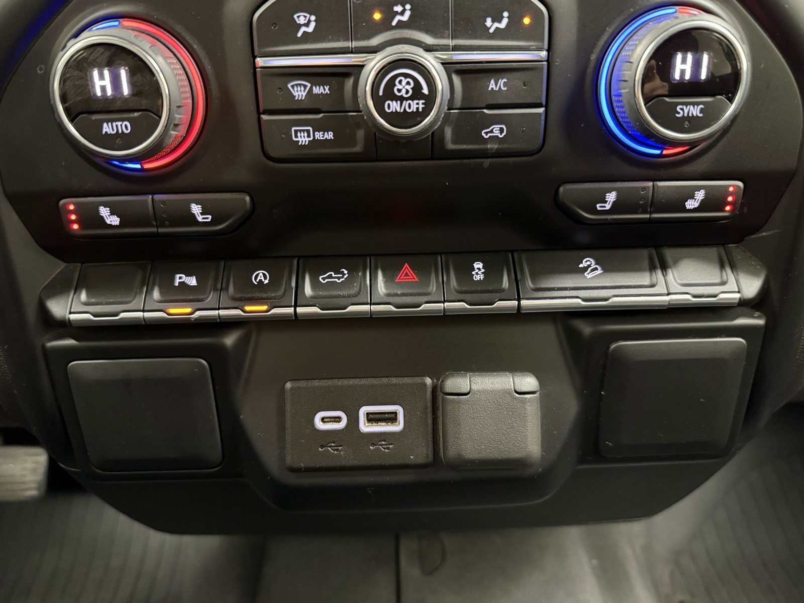 Used 2022 Chevrolet Silverado 1500 RST w/ Safety Package image 23