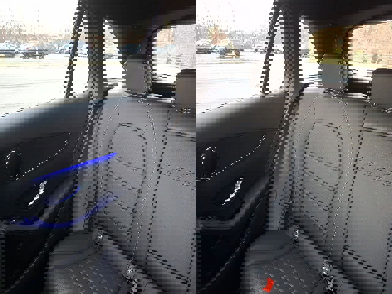 Used 2022 Mercedes-Benz GLC 300 4MATIC image 12