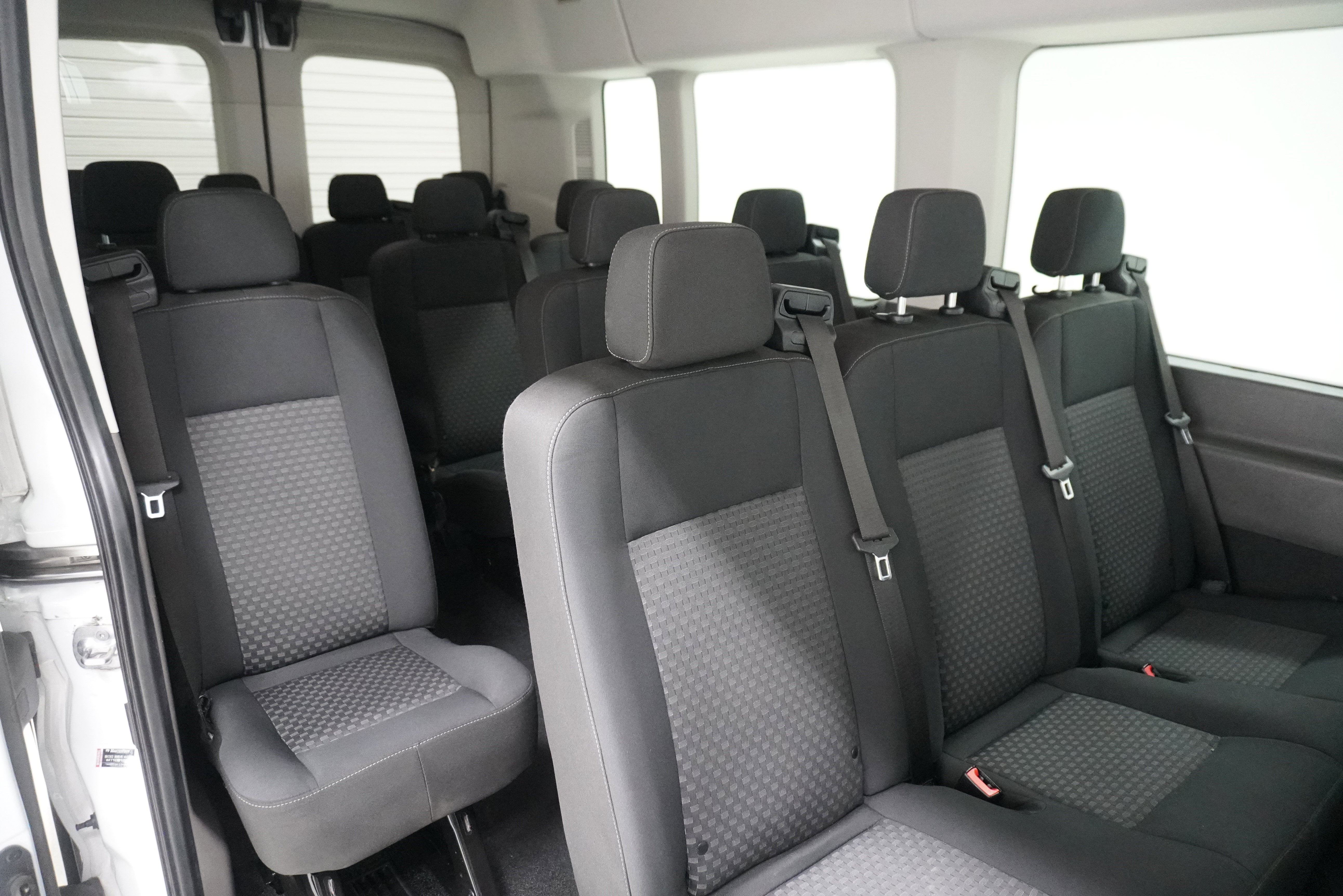 Used 2023 Ford Transit 350 XL RWD image 9