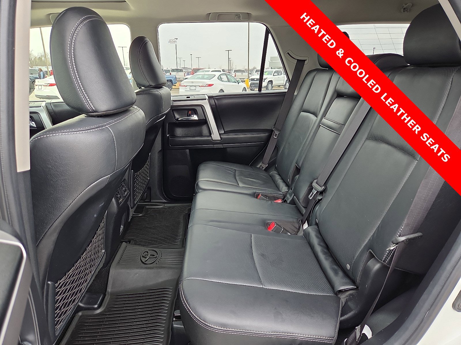 Used 2023 Toyota 4Runner Limited image 11