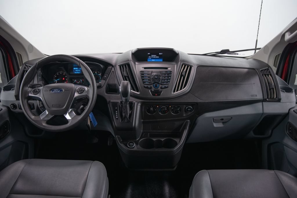 Used 2018 Ford Transit 150 XL RWD image 18