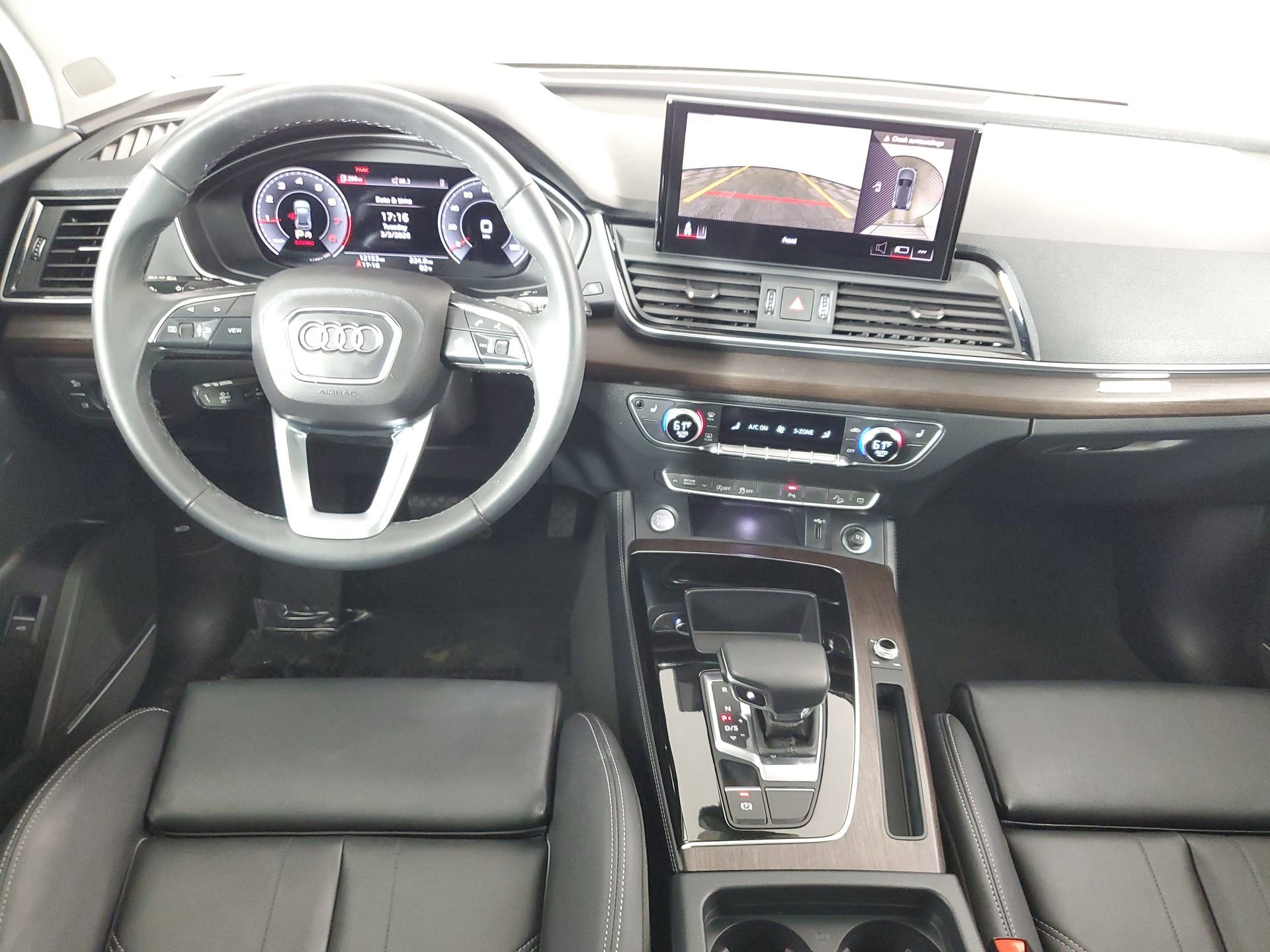 Certified 2024 Audi Q5 2.0T Premium Plus image 49