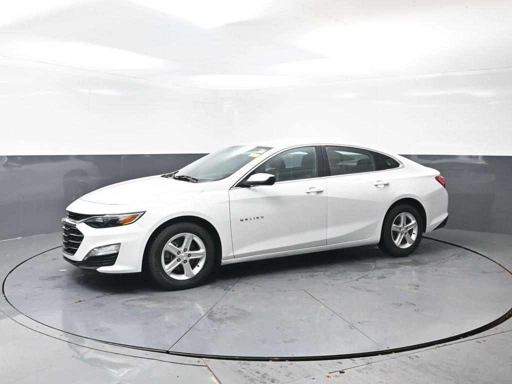 Used 2024 Chevrolet Malibu LT FWD image 9