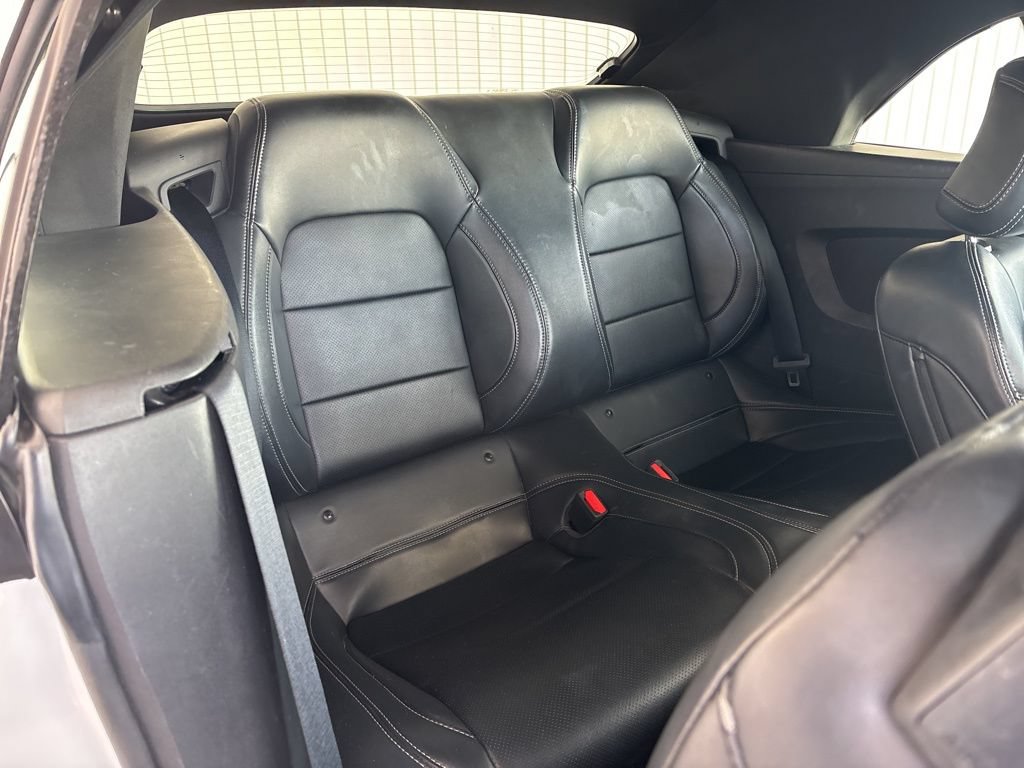 Used 2025 Ford Mustang Premium RWD image 8