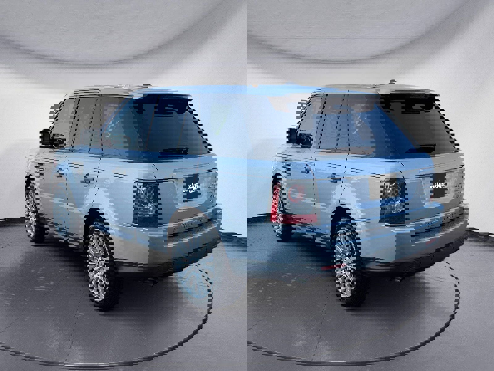 Used 2011 Land Rover Range Rover Sport HSE LUX image 3