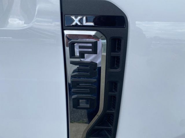 Used 2024 Ford F350 XL w/ 360-Degree Camera Package video 2