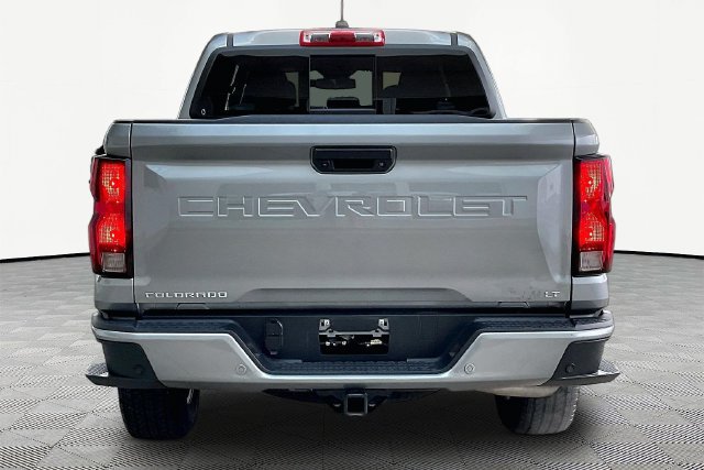 Used 2024 Chevrolet Colorado LT w/ LT Convenience Package II RWD image 6