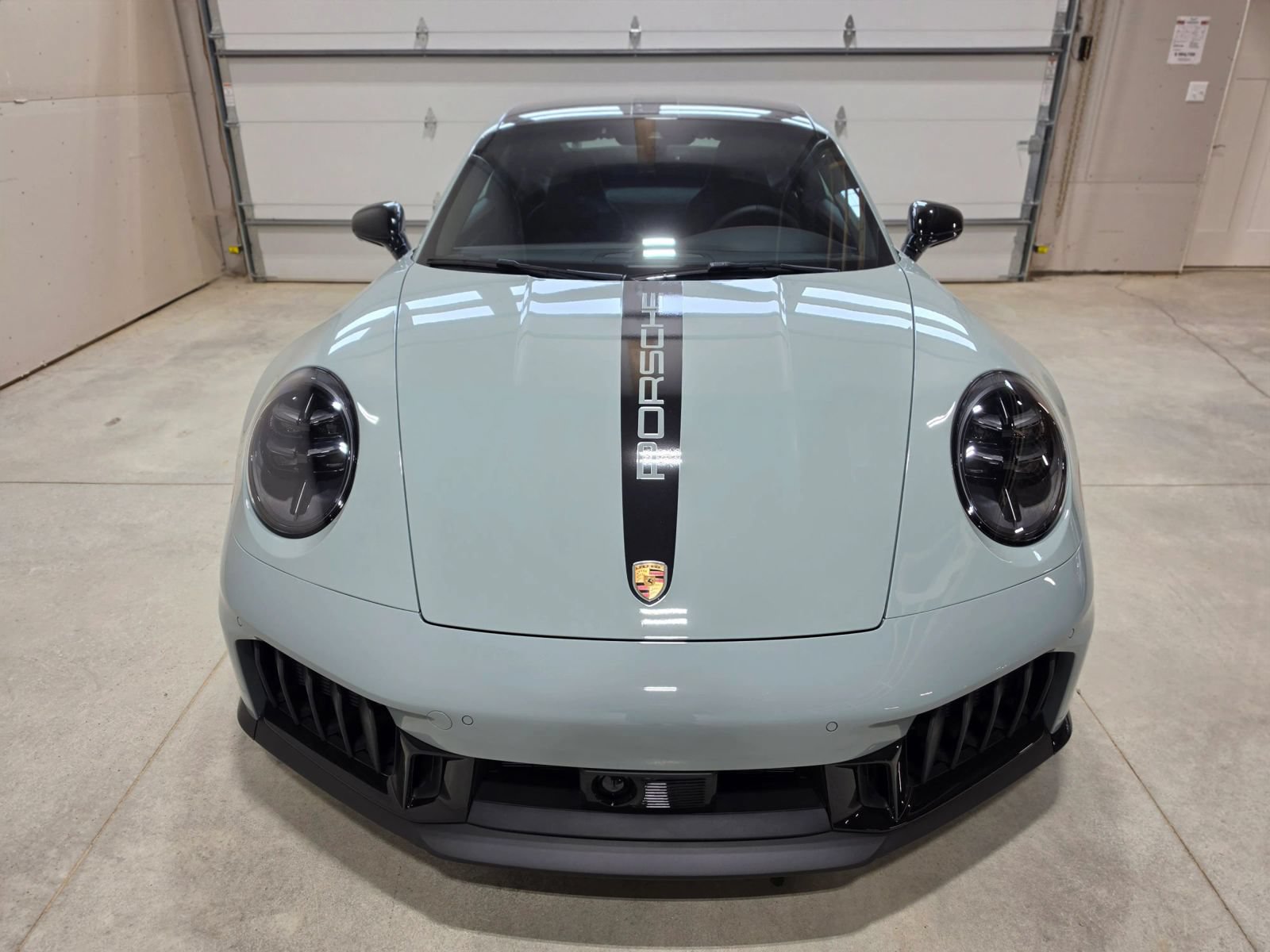 Used 2025 Porsche 911 Carrera 4 GTS AWD/4WD image 23