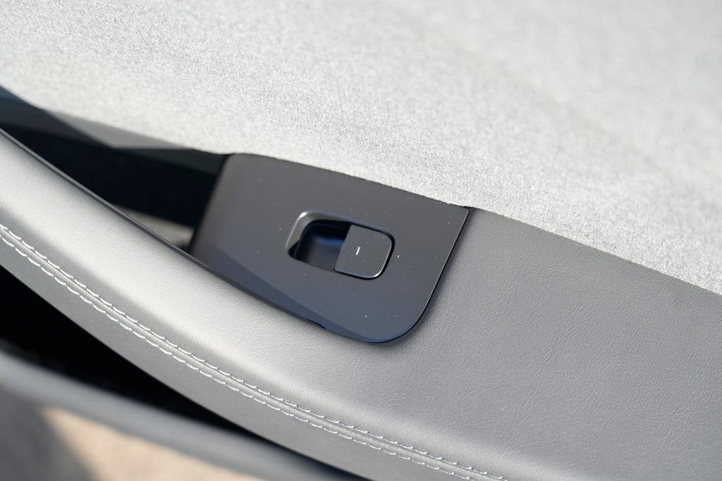 Used 2026 Tesla Model 3 Long Range image 35