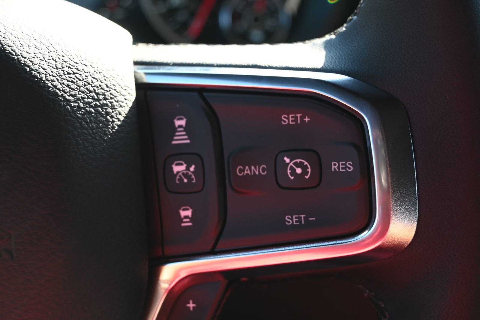 New 2025 RAM 1500 Laramie image 14