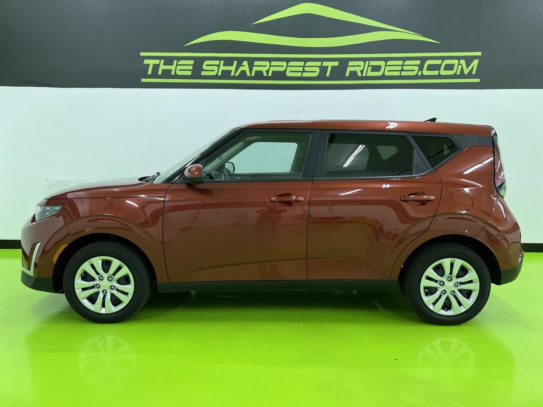 Used 2024 Kia Soul LX FWD image 6